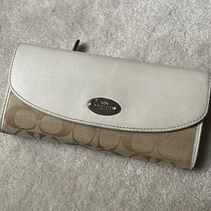 Coach wallet